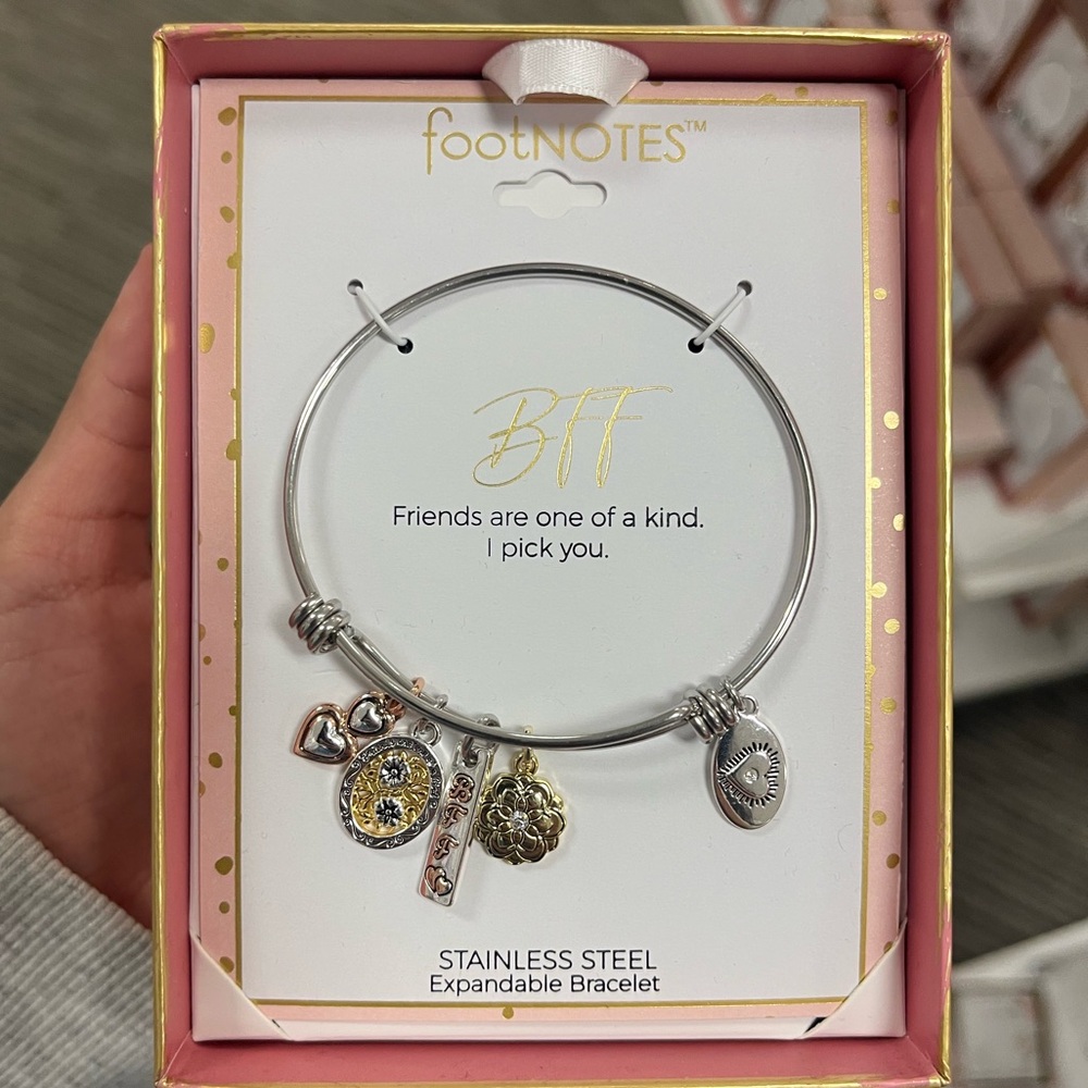 Friendship bracelet